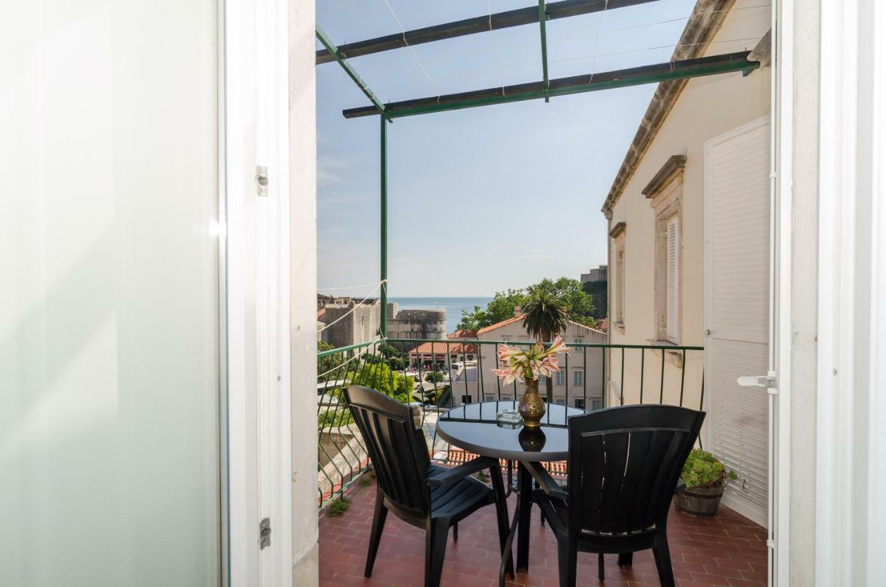 Apartment Entre Les Jardins ดูบรอฟนิก ภายนอก รูปภาพ